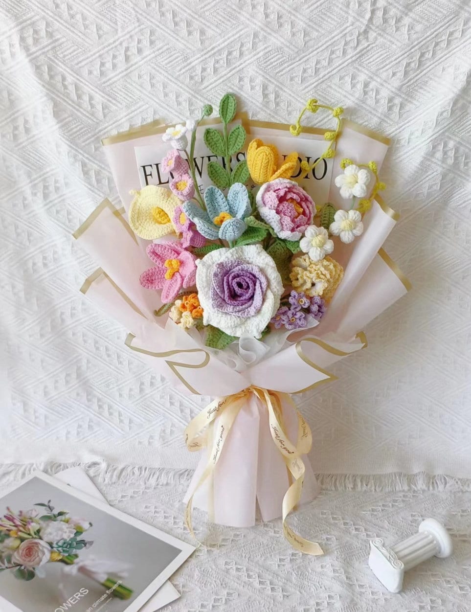 Handmade Crochet Flower Bouquet: Everlasting Floral Gift