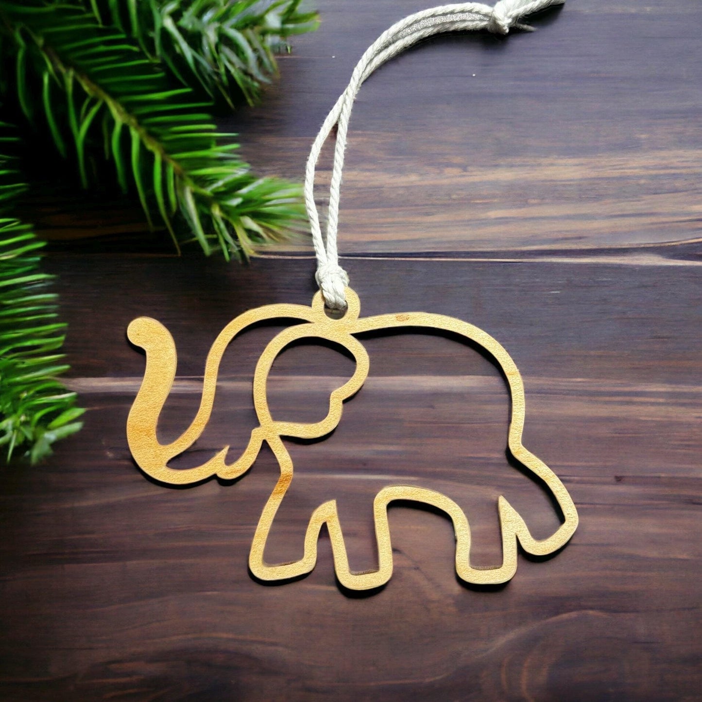 Wooden Elephant Friendship Ornament - Meaningful Best Friend Gift - Sisterhood Christmas Keepsake - Elephant Story Card Gift for Her